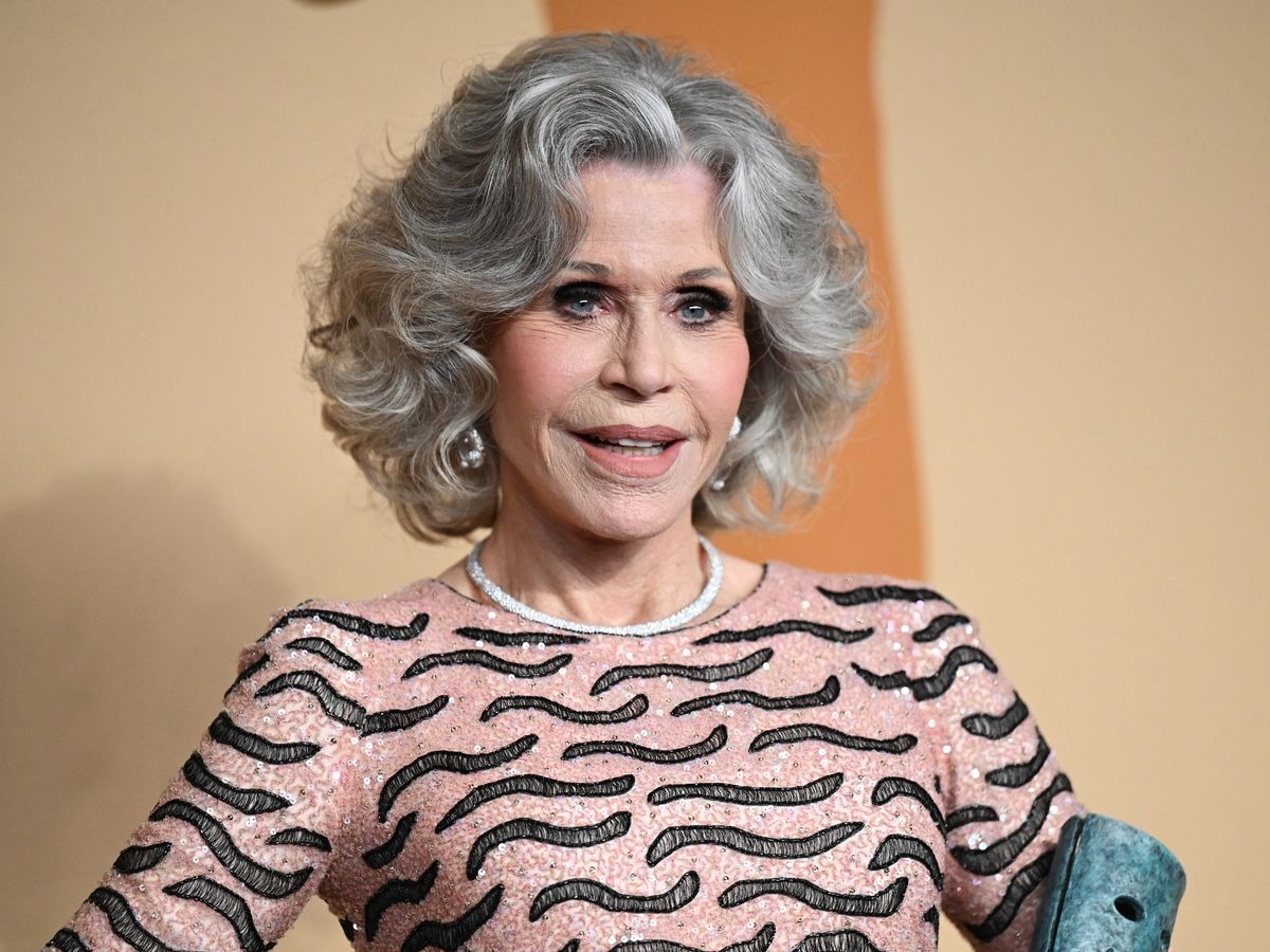HT6. Jane Fonda ‘calls out Donald Trump’ during SAG award speech –