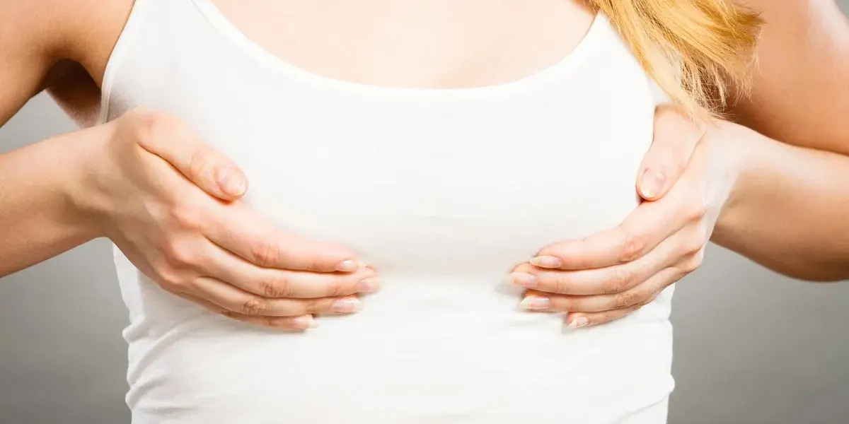 HT6. A woman’s large bre@sts indicate that her v@g…see more