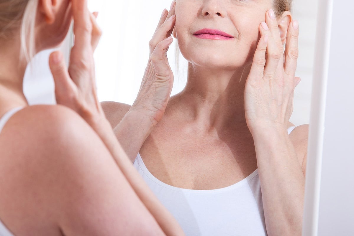 ST6. How To Look Younger At 60…15 tips to look 10 years younger that may surprise you!