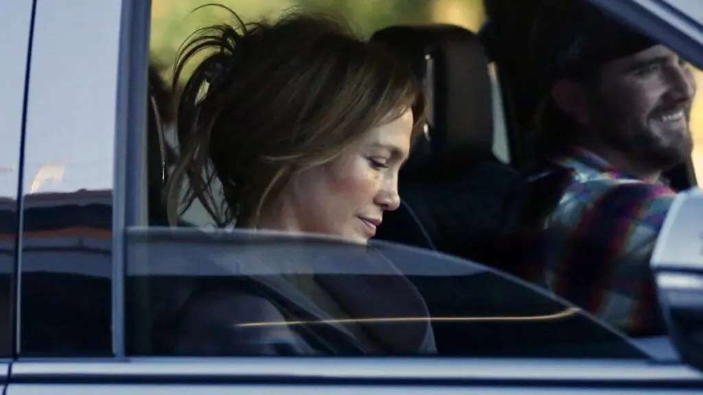 HT6. Jennifer Lopez Confirmed…
