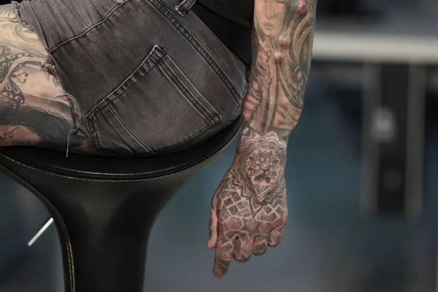 HT6. The Man Behind the Record-Breaking Body Modifications
