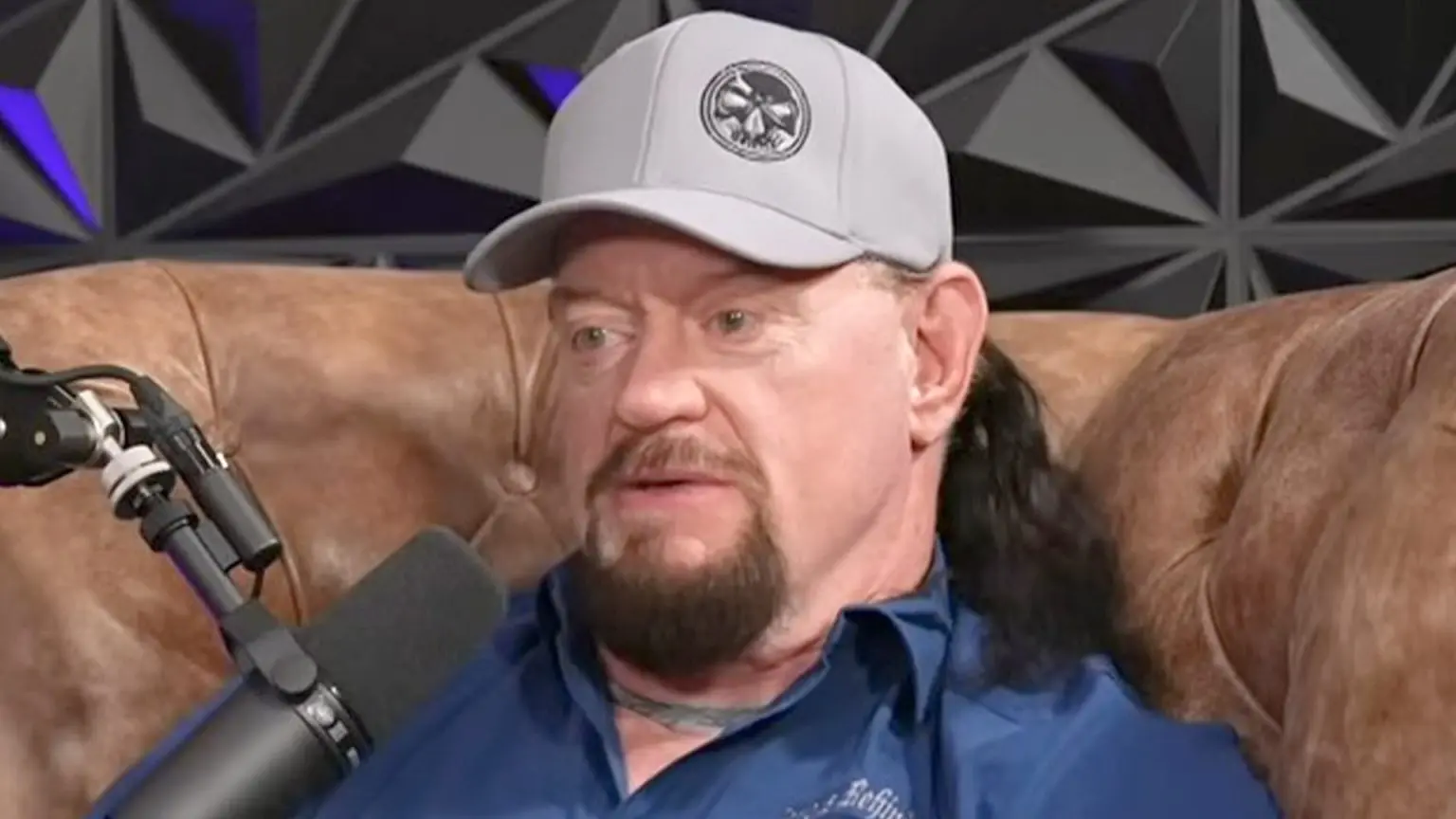 HT6. SAD NEWS: At the age of 60, the family of The Undertaker announce…See more