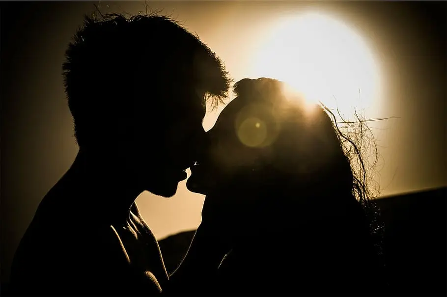 HT6. What Full-Body Kissing Reveals About His True Feelings